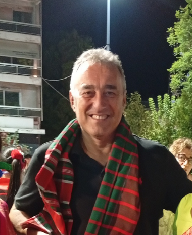 Italian Flag Performers