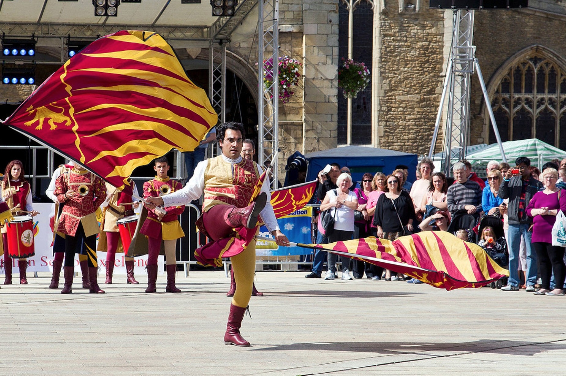 Italian Flag Performers